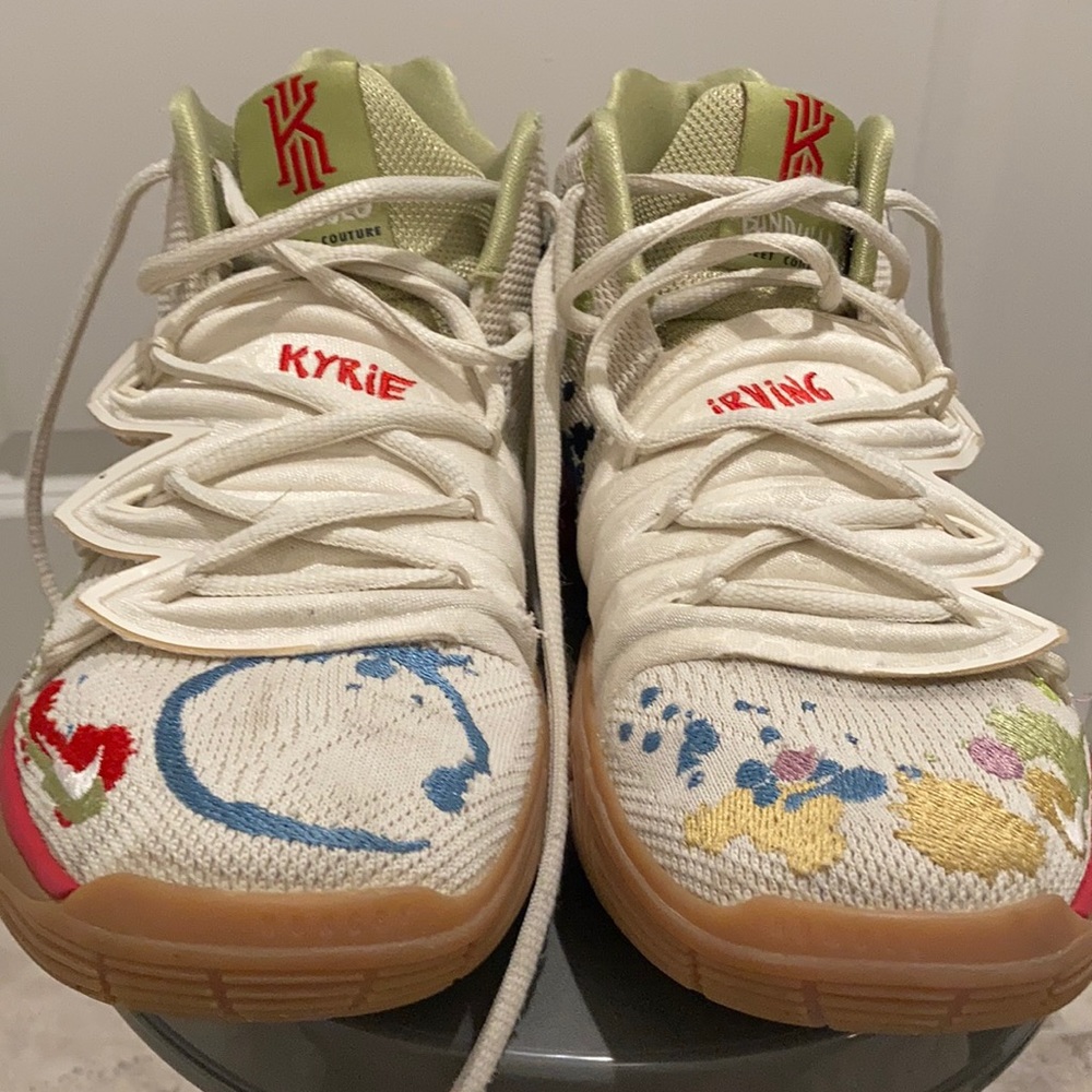 Nike Kyrie Irving Bandulu